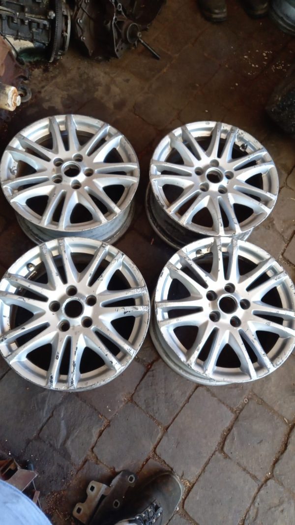 Rodas Aro 16" Ford Focus Ghia 2016