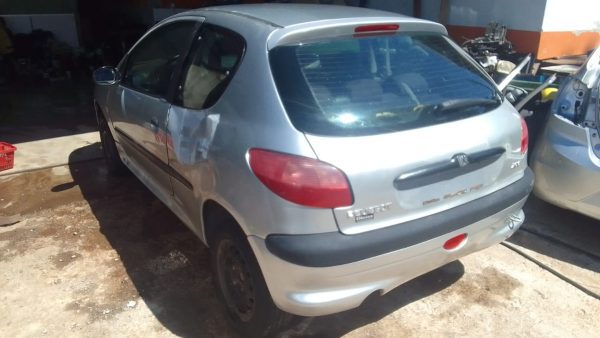 Peças Peugeot 206 Soleil 2001 1.6 90 cv - Imagem 4