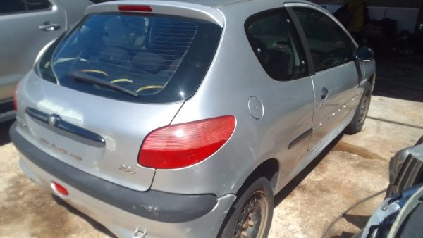 Peças Peugeot 206 Soleil 2001 1.6 90 cv - Imagem 3